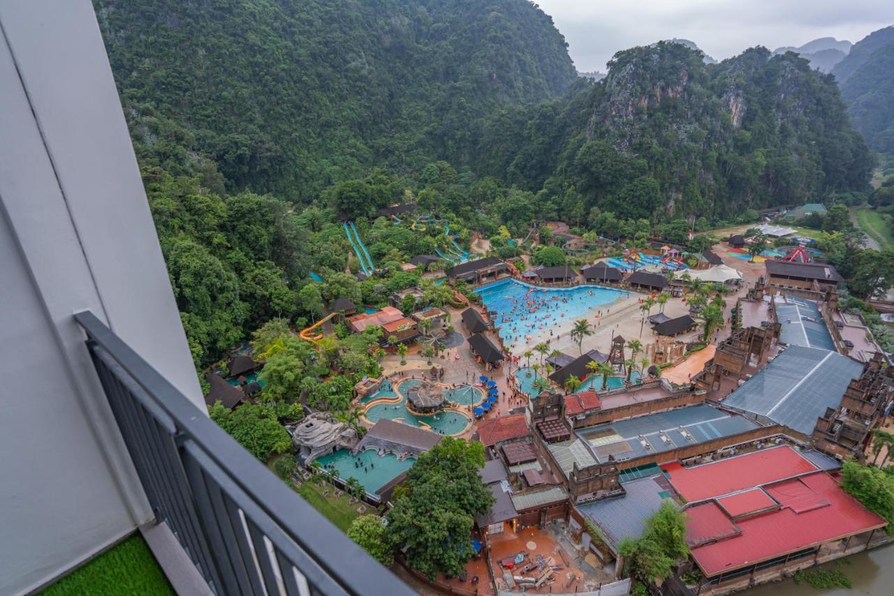 Ipoh Tambun Lost World Sunway Onsen Suites Luna 2R2B 8Paxs Екстериор снимка